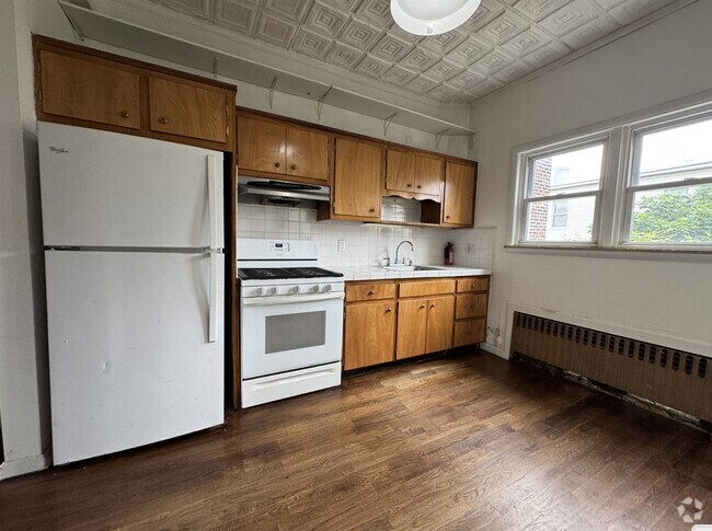 Building Photo - 309 Summit Ave Unit 1 Rental