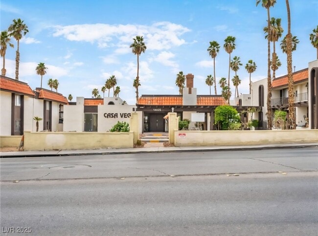 Building Photo - FULLY FURNISHED 2 BEDROOM CONDO WITH STRIP VIEWS Unit 206