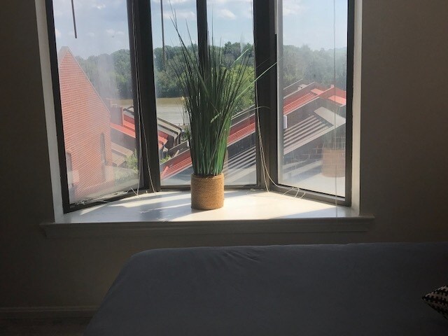 Photo - 1050 Paper Mill Ct NW