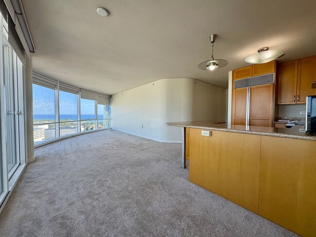 Photo - Moana Pacific East Tower 3/2/2 - AVAILABLE May 21, 2026 Unit 2603