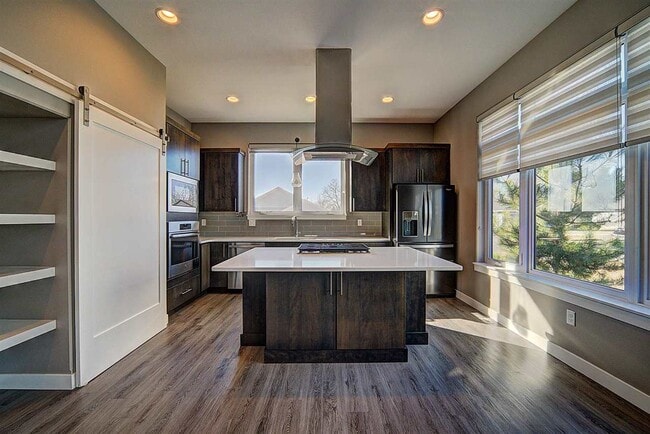 Photo - 704 American Pharaoh Dr