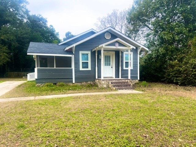 Photo - 307 Winston St