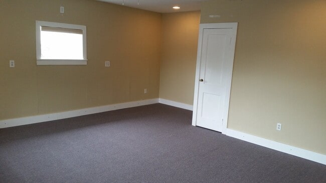 Photo - 1510 Haines Rd