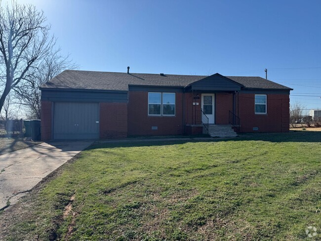 Building Photo - NE OKC 3 Bedroom Rental