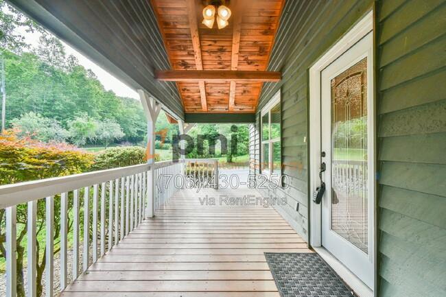 Photo - 327 Jess Hunt Rd