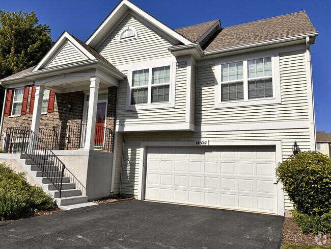 Building Photo - 14624 Paul Revere Ln Rental