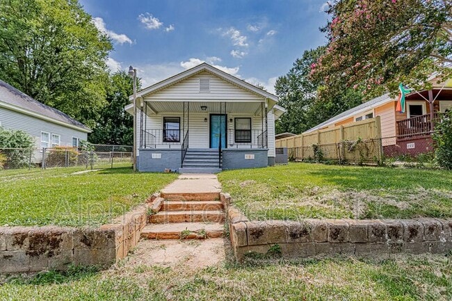 Building Photo - 9 Highlawn Ave