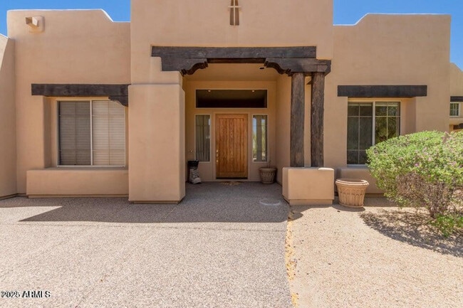 Building Photo - 8115 E Sand Flower Dr