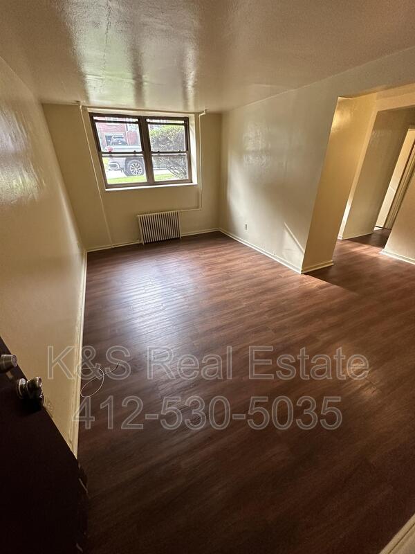 Photo - 121 Mt Lebanon Blvd