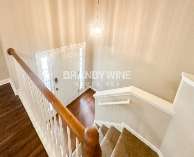 Photo - 1665 Harvest Hill