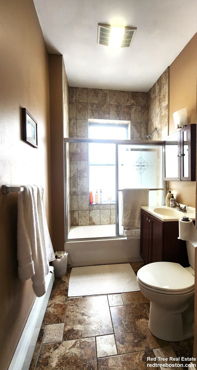 Photo - 185 Harvard Ave