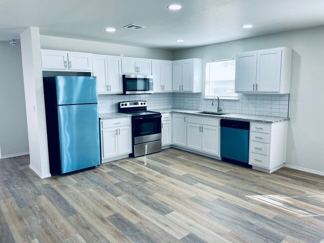 Photo - 223 S Fairland Ave