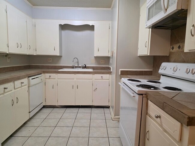 Photo - 9109 Tanya Dr