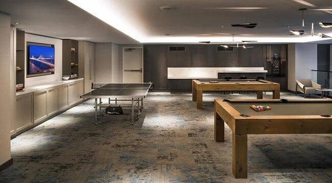 Building Photo - The lumina Apartment Unit 6C