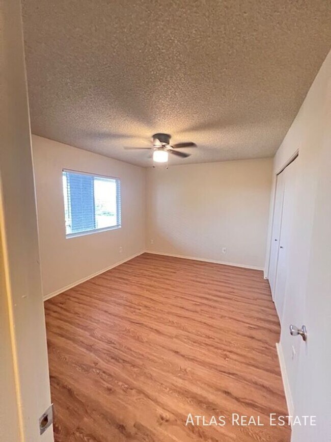 Photo - 17859 N 40th St Unit 201
