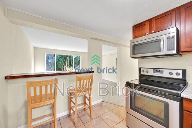 Photo - 701 S Kenyon St