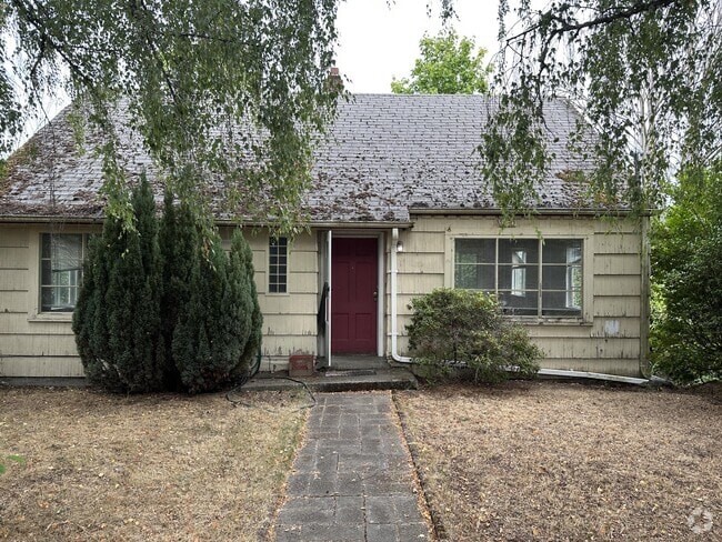 Building Photo - 1220 Chester Ave Rental