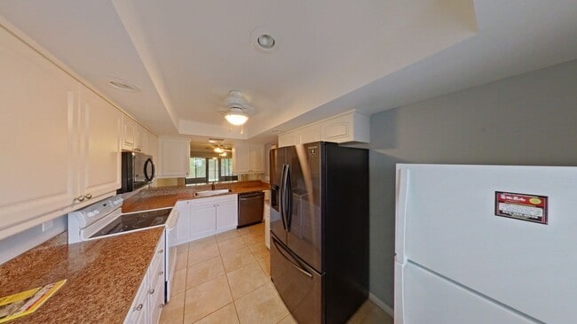 Photo - Charming 2 Bed, 2 Bath with Garage and Poo...