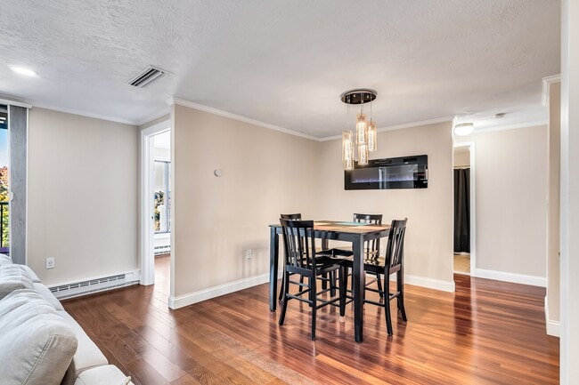 Photo - 55 River Rd Unit 6C