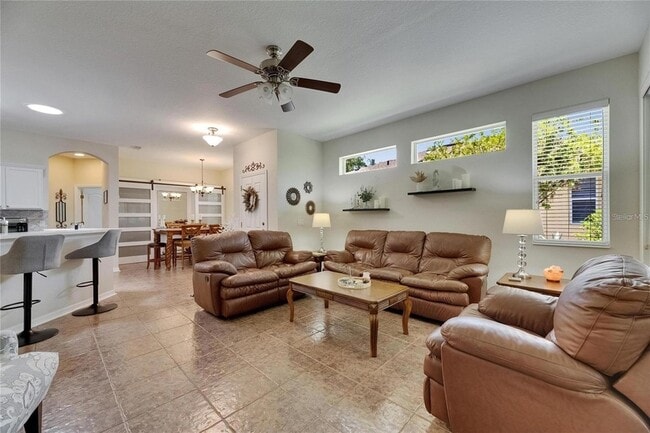 Photo - 2068 Sifield Greens Way