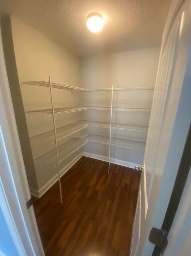 Photo - 26 Kinlock Ct