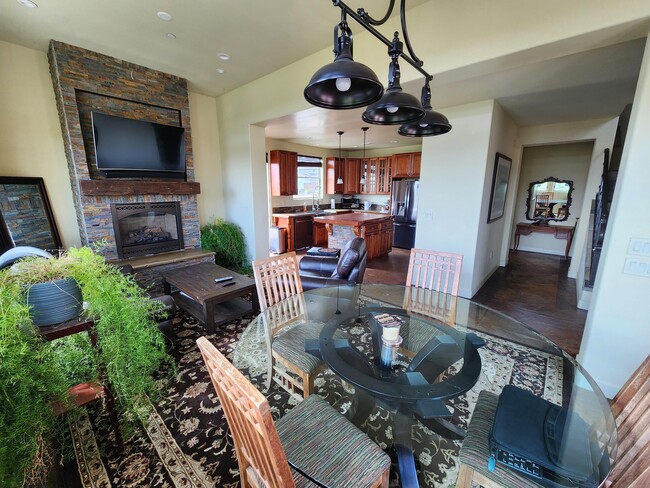 Photo - 2296 Holly Dr