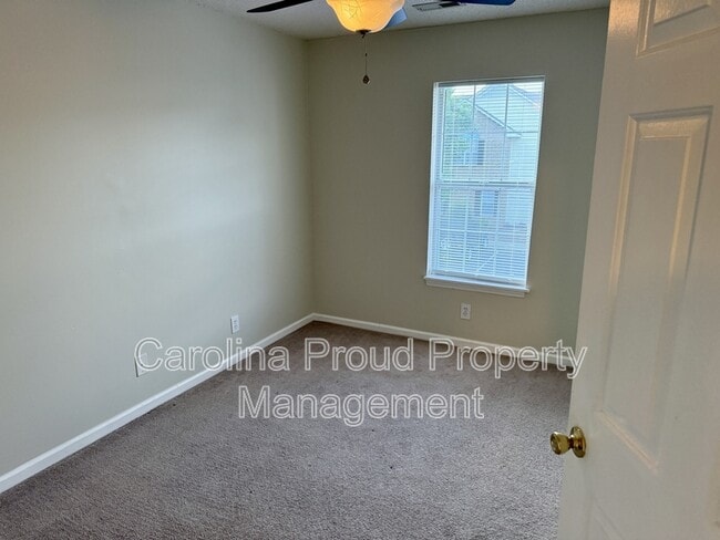 Photo - 2932 Mulberry Ln