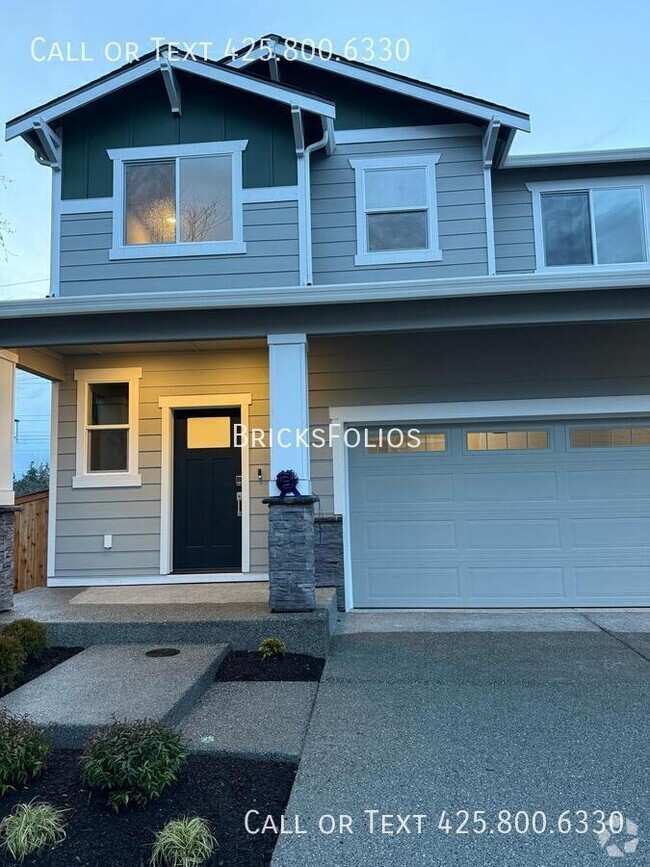 Building Photo - Brand New Home: A Stunning 5-Bedroom Retre...