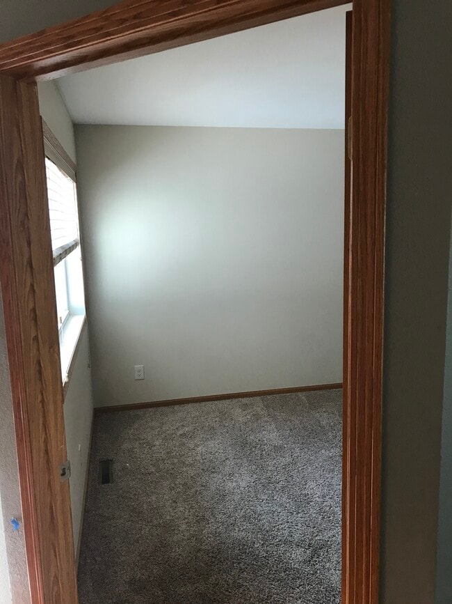 Photo - 1722 Crooked Ave