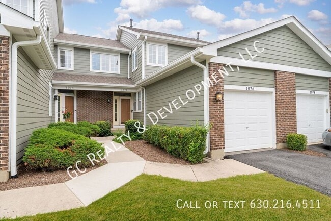 Photo - 1076 S Parkside Dr House