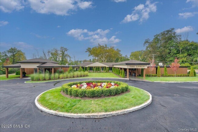 Photo - 1188 King St Unit 102