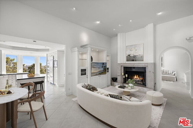 Photo - 31 St Tropez