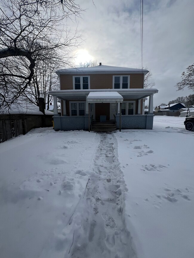 Building Photo - 305 Mount Zoar St