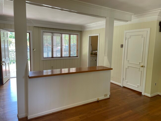 Photo - 1001 Magnolia St Unit 1