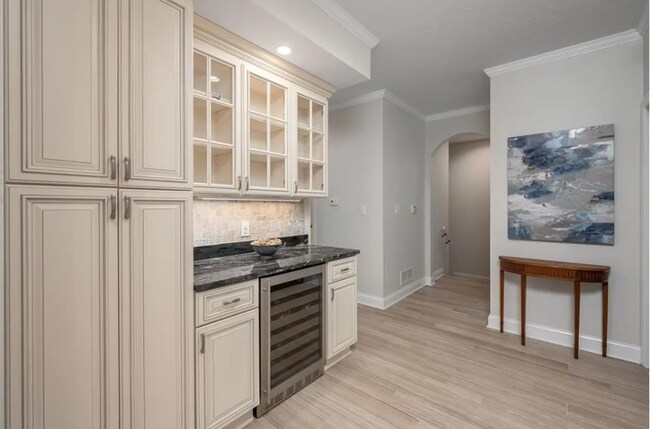 Photo - 220 Adams Pointe Blvd Unit 5