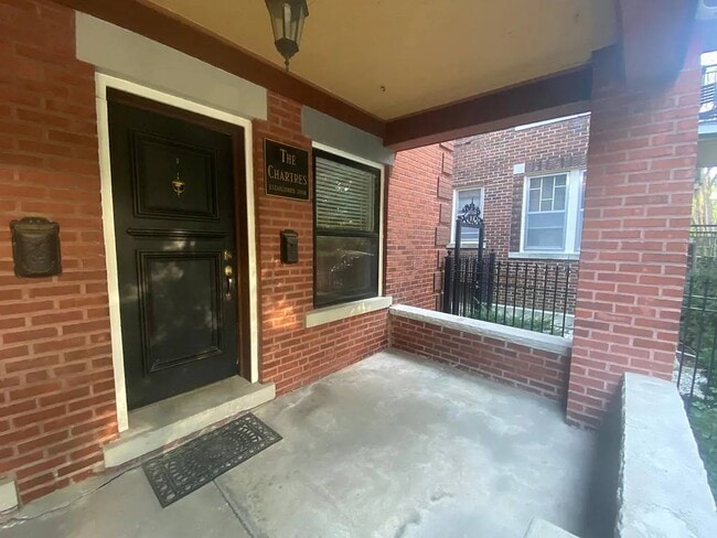 Building Photo - 3531 Wyandotte St Rental