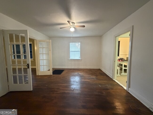 Photo - 2353 Shelby St