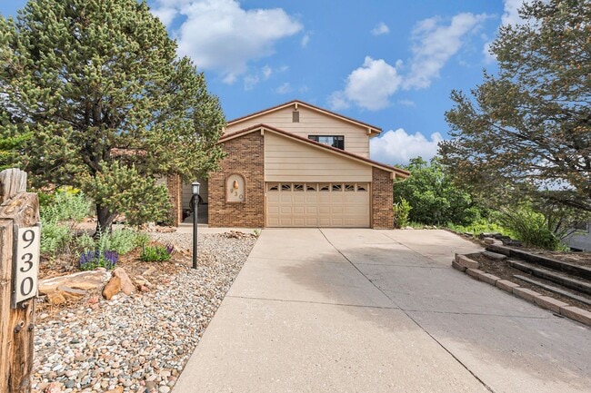 Photo - Big*Open*Private*Custom Home in Pinecliff D#20