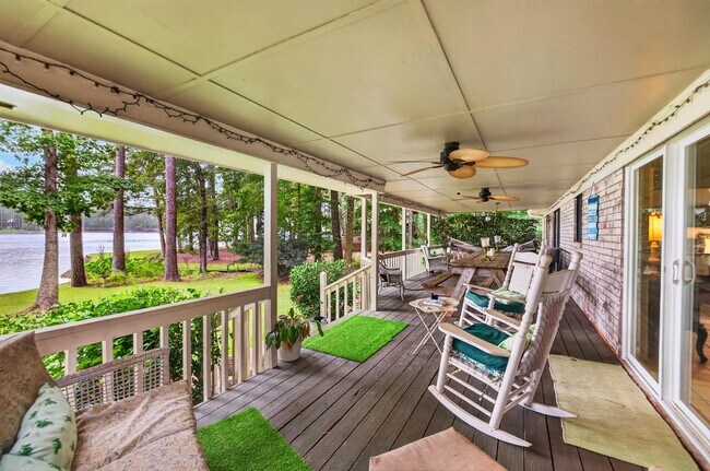 1280 Buckhead Dr