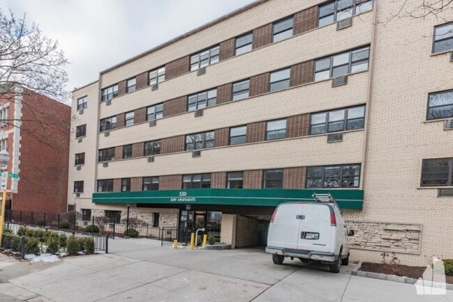 1 bedroom in Chicago IL 60657 - 1 bedroom in Chicago IL 60657 Condo Unit 414