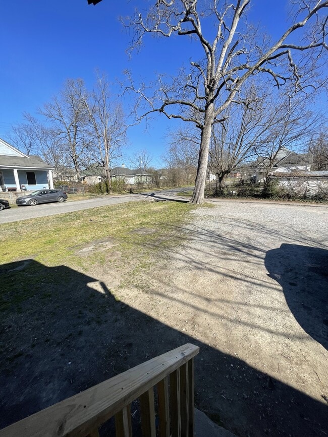 Photo - 1600 S Beech St