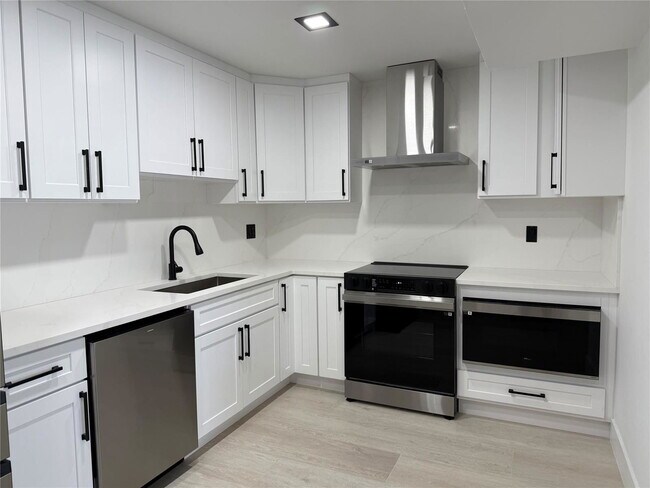 Photo - 3010 N Course Dr Unit 207