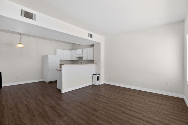 Photo - 2060 Rancho Lake Dr Unit 203