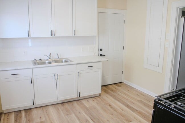 Photo - 4427 W 49th St Unit UP