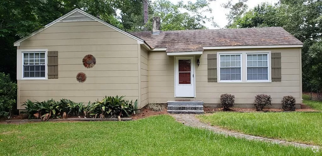 Building Photo - 1712 Azalea Dr Rental