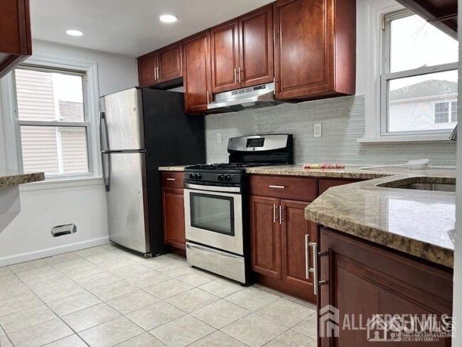 Photo - 44 St Ann St