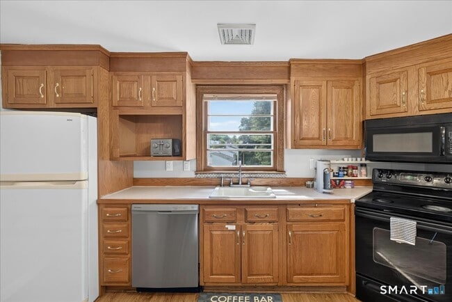 440 Evergreen Ave