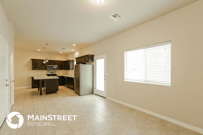 Photo - 2000 N 36th St