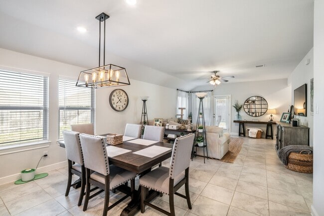 Building Photo - 24810 Timbarra Park Cir