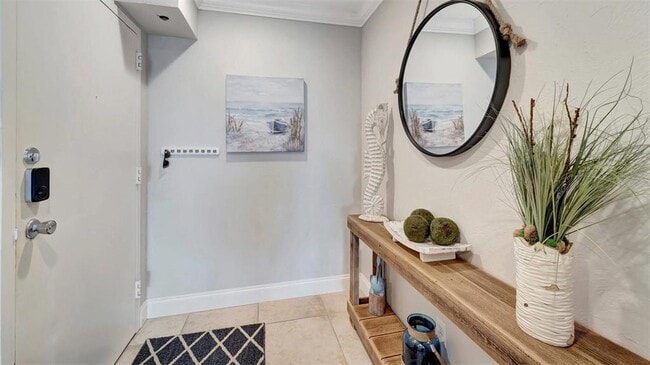 Photo - 1125 W Peppertree Dr Unit 705